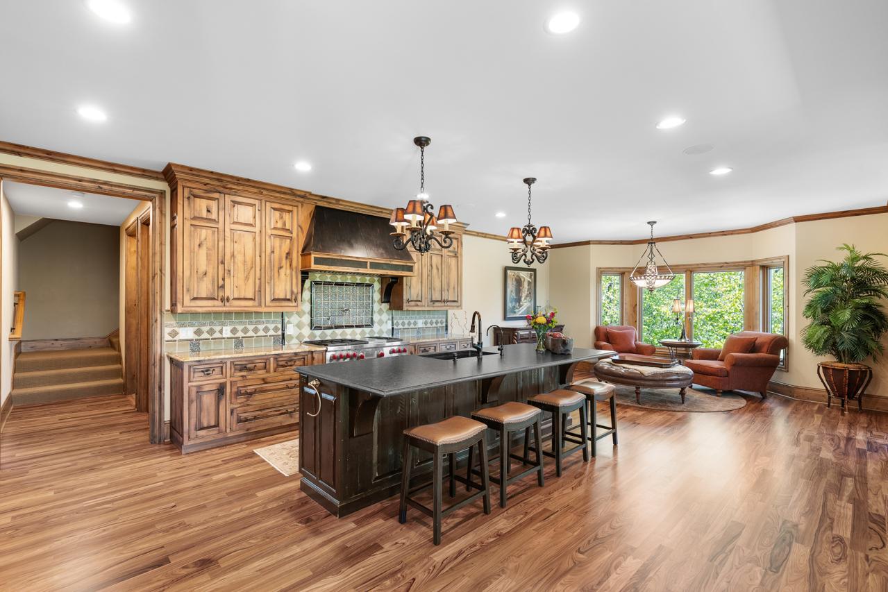 6823 Alpine Trail Eden Prairie, MN 55346 - Photo 5 of 86