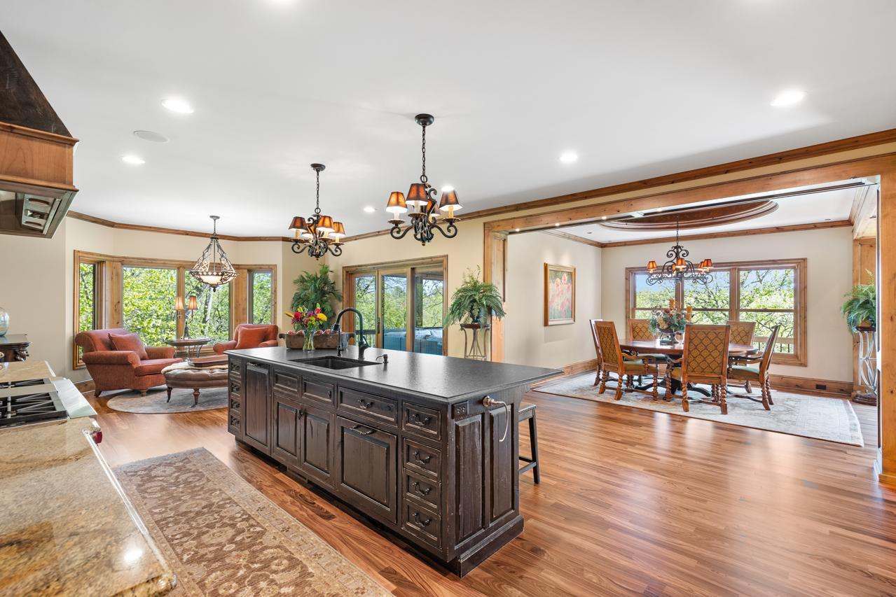 6823 Alpine Trail Eden Prairie, MN 55346 - Photo 6 of 86