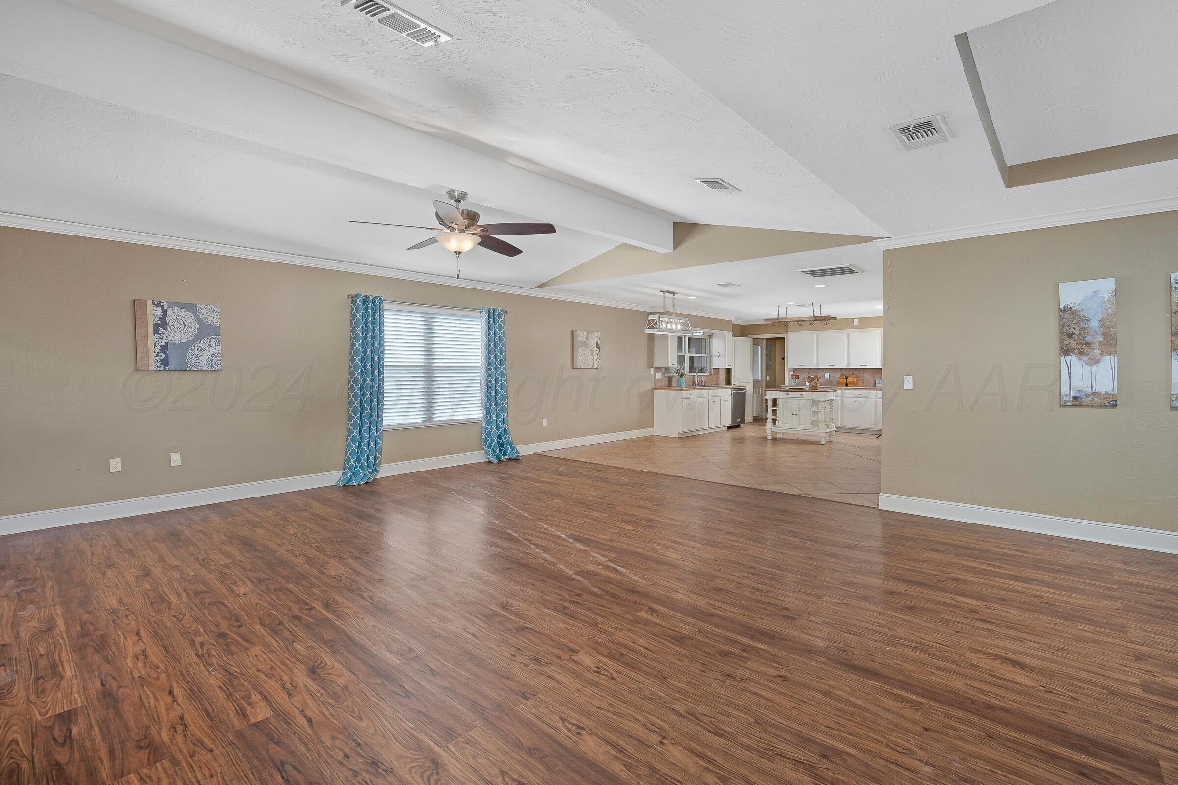 201 Rio Trail Amarillo, TX 79108 - Photo 6 of 31 006_Living Room 2