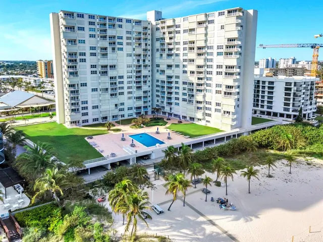 $3,300 | 750 North Ocean Boulevard, Unit 2008, Pompano Beach, FL 33062