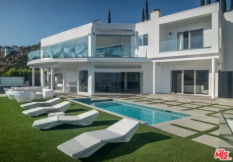 $5,000,000 | 7868 Electra Drive, Los Angeles, CA 90046