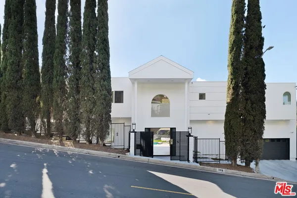 $5,000,000 | 7868 Electra Drive, Los Angeles, CA 90046