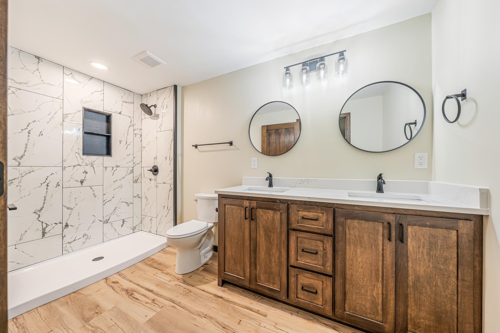 3973 West Highview Drive Appleton, WI 54913 - Photo 18 of 47 Gallery Image 18