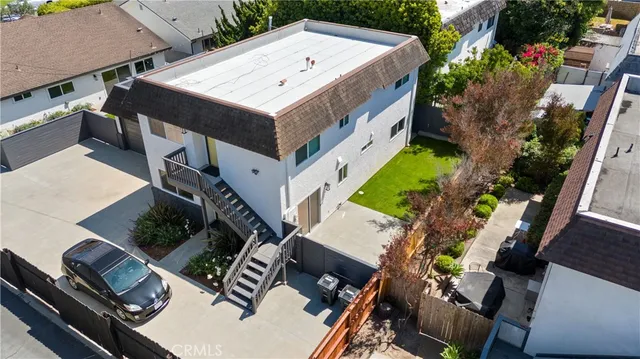 $3,495 | 2049 Tustin Avenue, Unit C, Costa Mesa, CA 92627