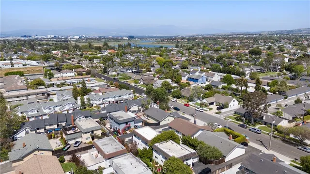 $3,495 | 2049 Tustin Avenue, Unit C, Costa Mesa, CA 92627