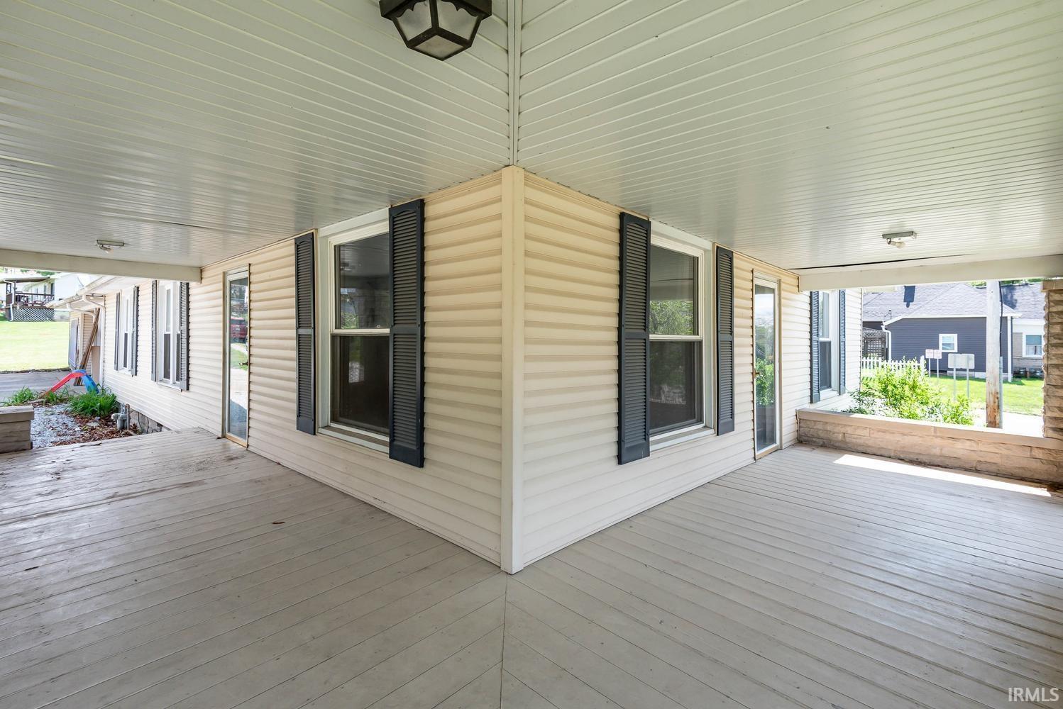 4977 South Rogers Street Bloomington, IN 47403 - Photo 4 of 29