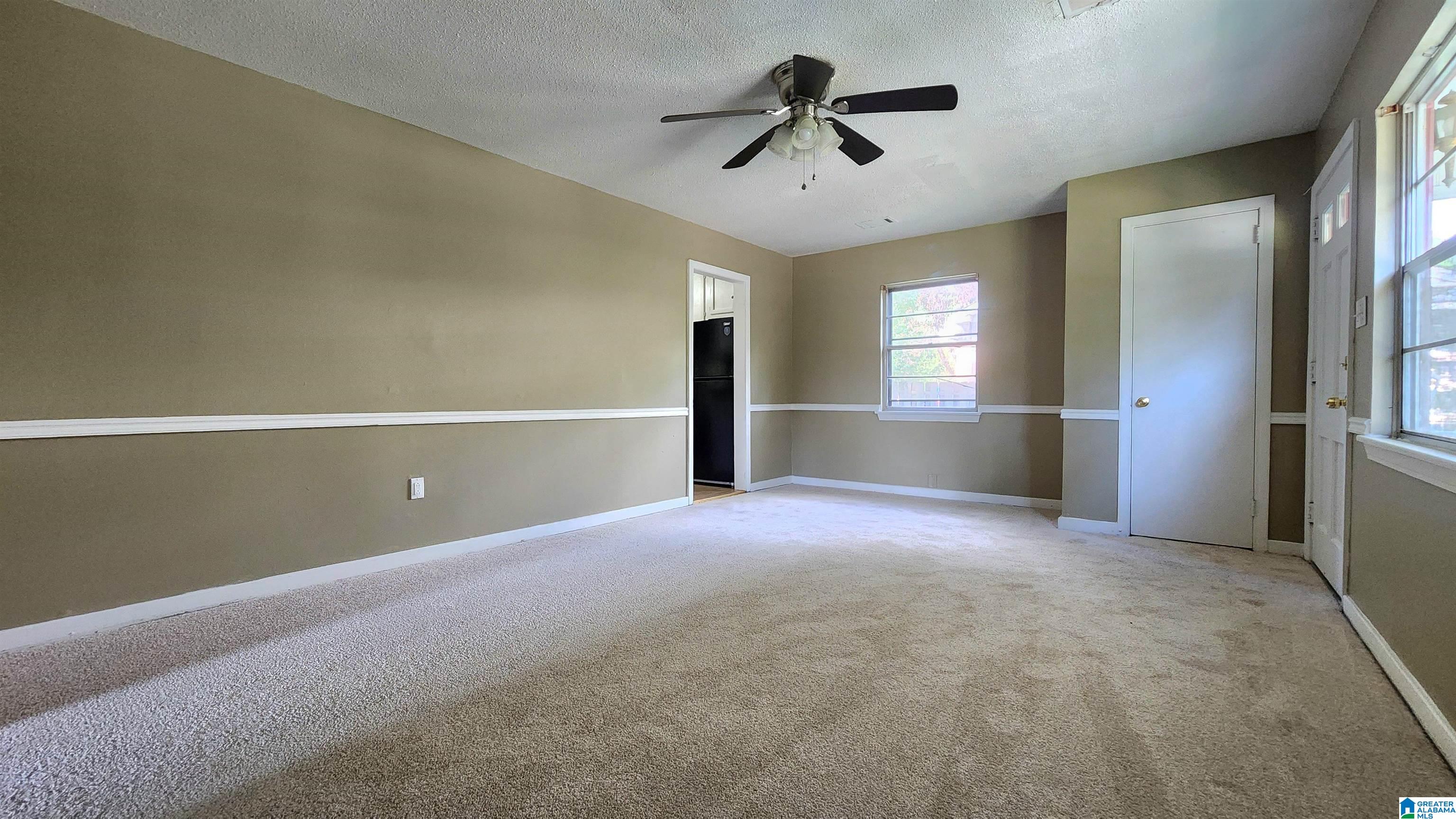 314 Wickstead Road Bessemer, AL 35023 - Photo 5 of 35