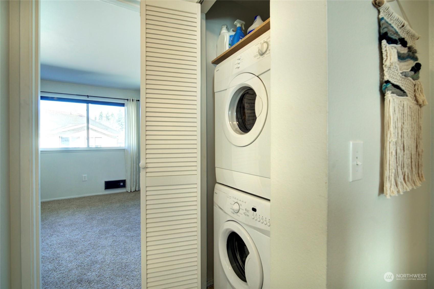 22906 Edmonds Way, Unit 15 Edmonds, WA 98020 - Photo 21 of 22 a utility room with dryer and washer