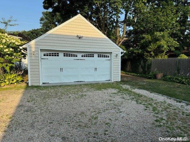 11 Valley Road Bayville, NY 11709 - Photo 15 of 20