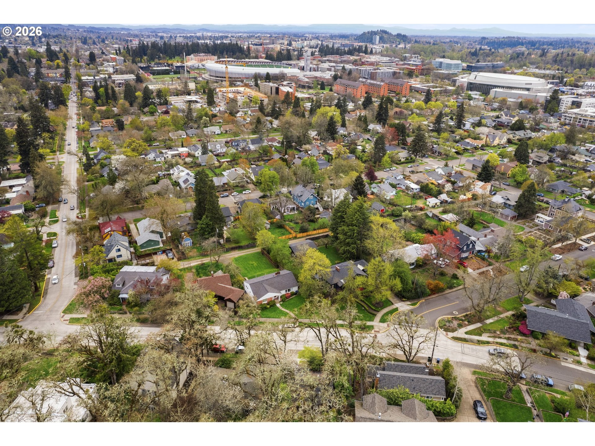 1841 Fairmount Boulevard Eugene, OR 97403 - Photo 44 of 44 an aerial view of residential houses with outdoor space