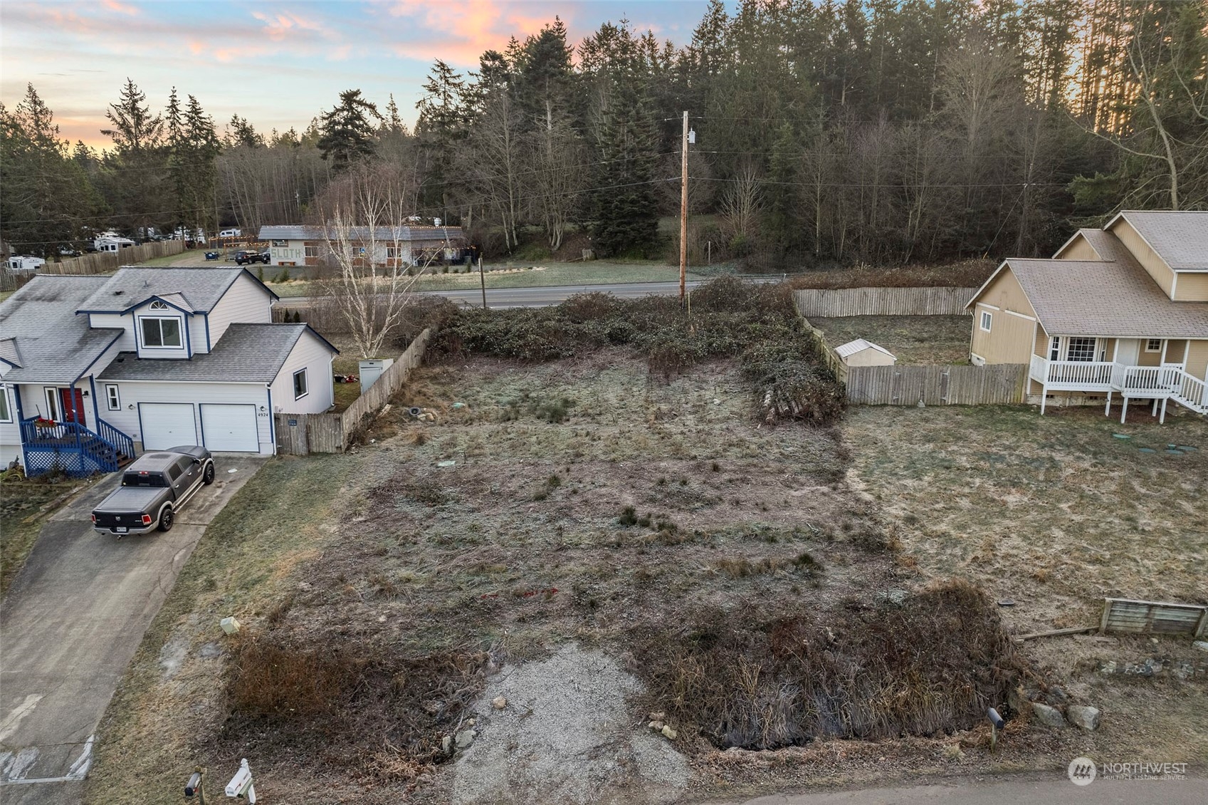 4920 Deception Circle Oak Harbor, WA 98277 - Photo 3 of 5 a view of a barn with a yard