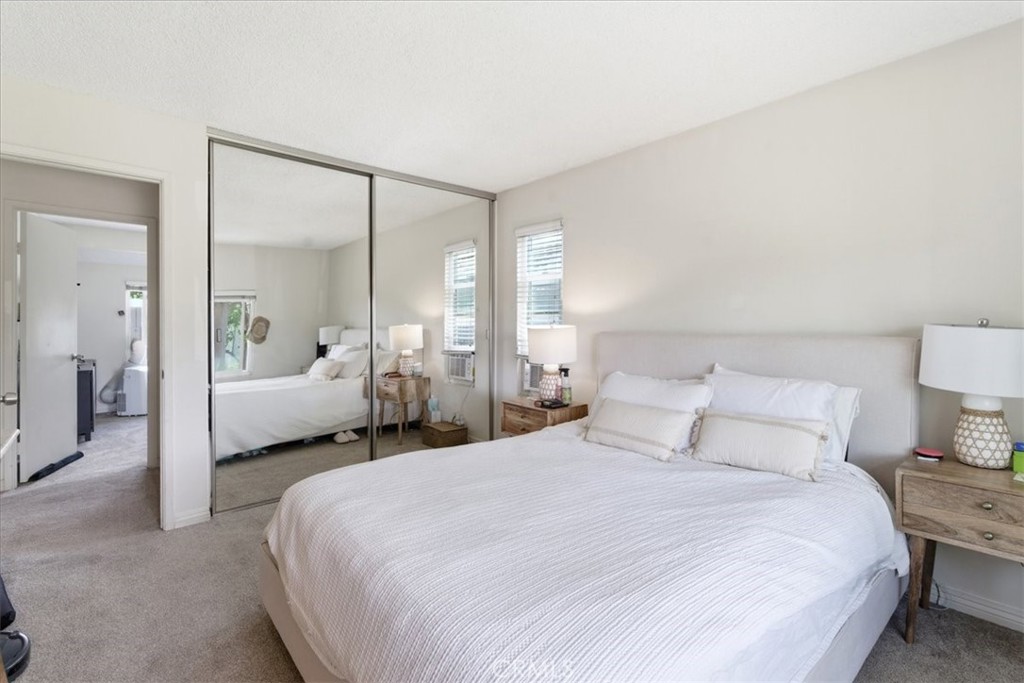 44 Fallbrook Irvine, CA 92604 - Photo 15 of 28