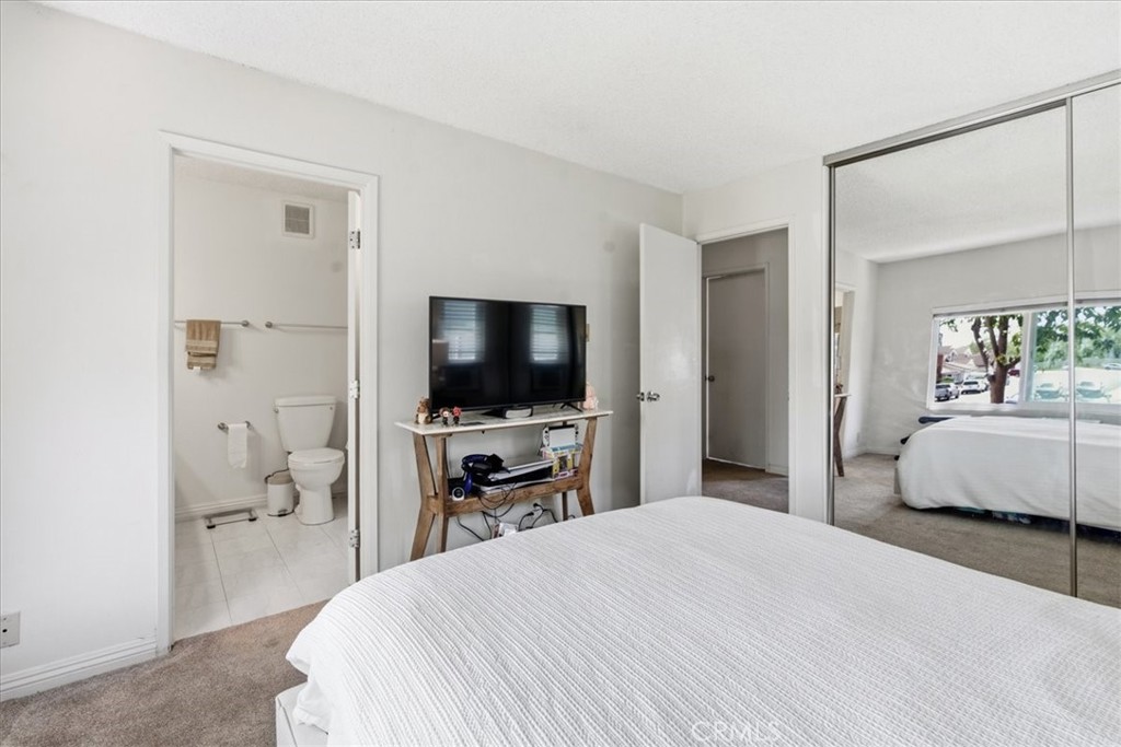 44 Fallbrook Irvine, CA 92604 - Photo 16 of 28