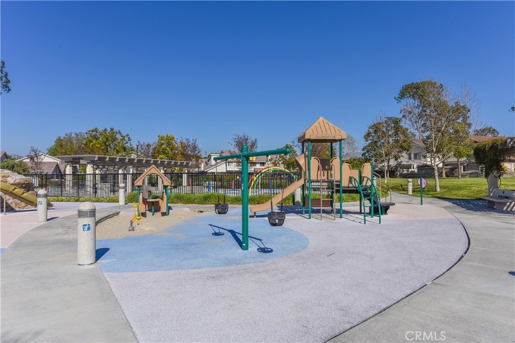 44 Fallbrook Irvine, CA 92604 - Photo 27 of 28