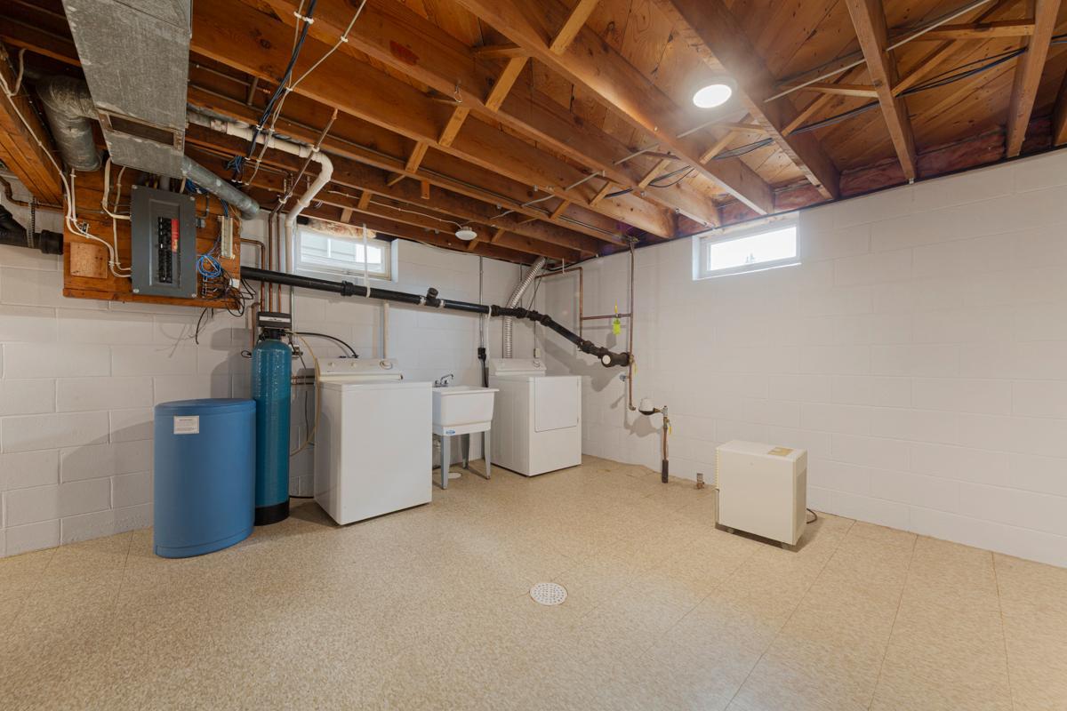 2335 4th Street Northwest Faribault, MN 55021 - Photo 27 of 42