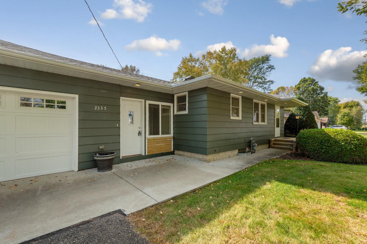 2335 4th Street Northwest Faribault, MN 55021 - Photo 37 of 42