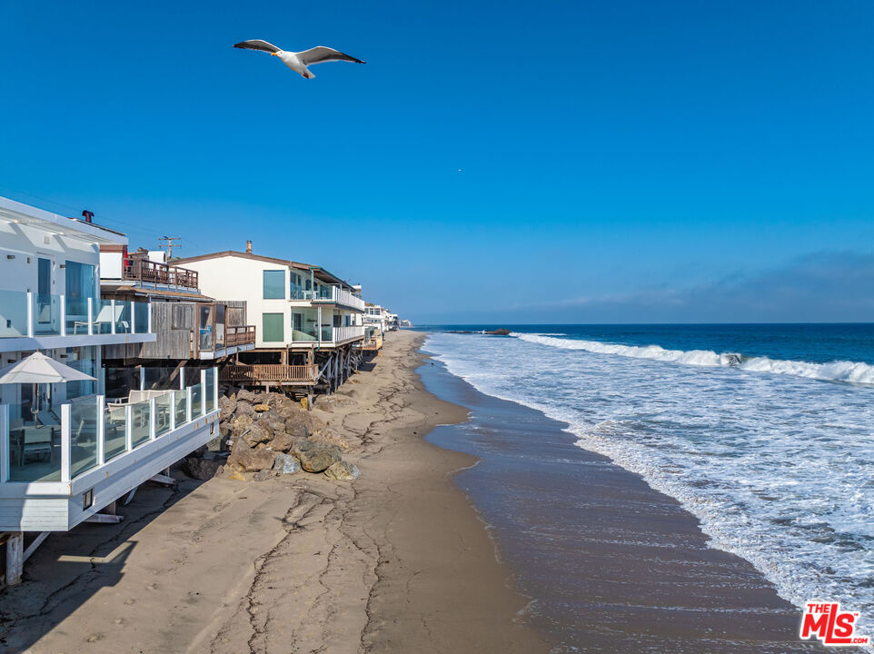 25212 Malibu Road Malibu, CA 90265 - Photo 1 of 44 Gallery Image 1