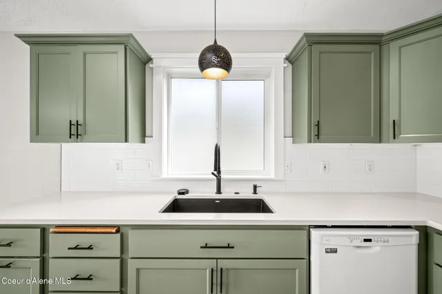 $599,000 | 1201 West Edgewood Circle, Coeur D'Alene, ID 83815