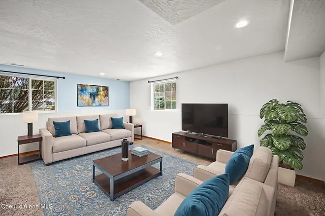 $599,000 | 1201 West Edgewood Circle, Coeur D'Alene, ID 83815