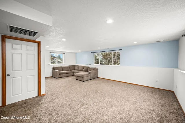 $599,000 | 1201 West Edgewood Circle, Coeur D'Alene, ID 83815