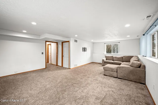 $599,000 | 1201 West Edgewood Circle, Coeur D'Alene, ID 83815