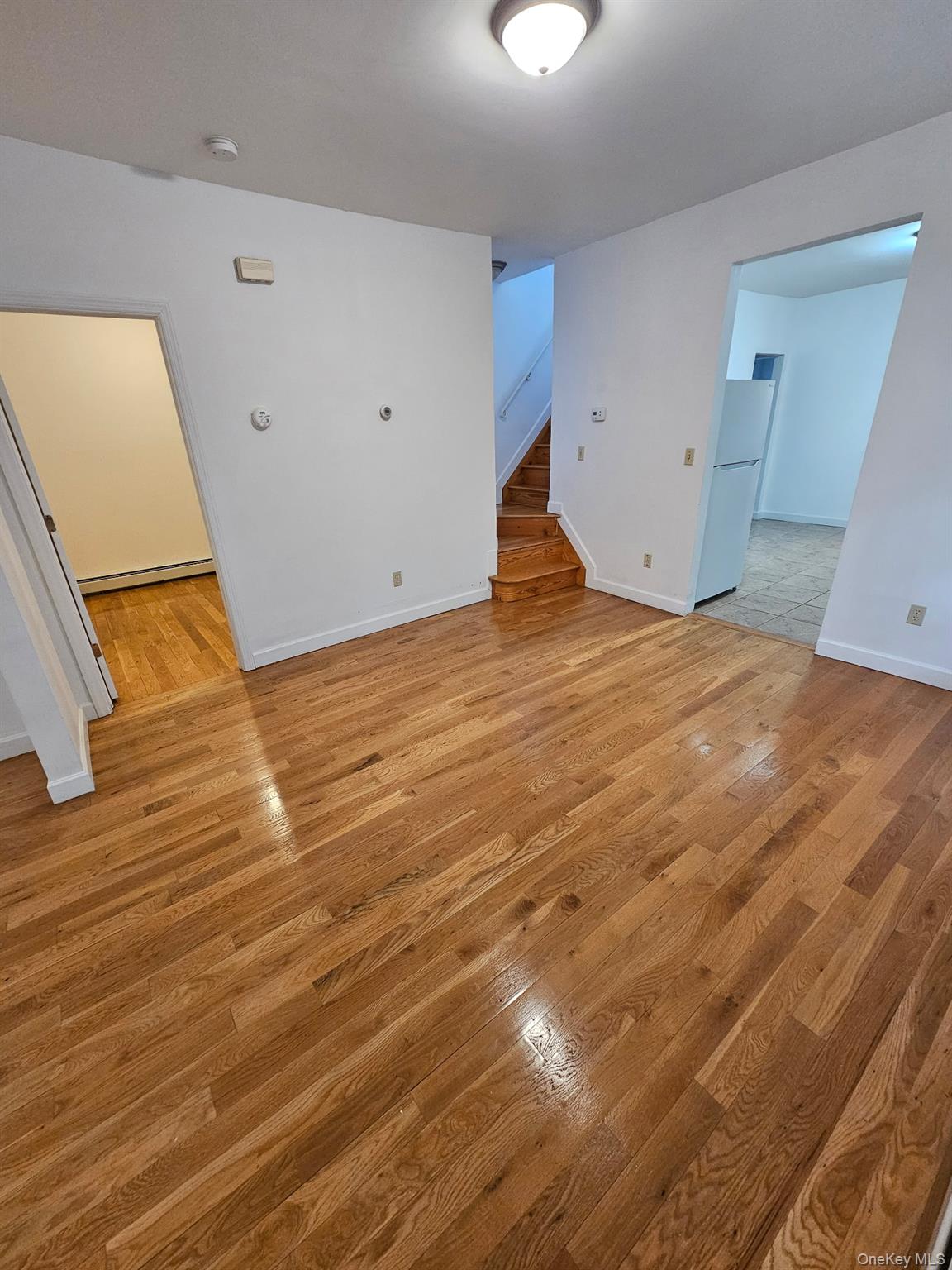 143 Searingtown Road Albertson, NY 11507 - Photo 14 of 26 Gallery Image 14