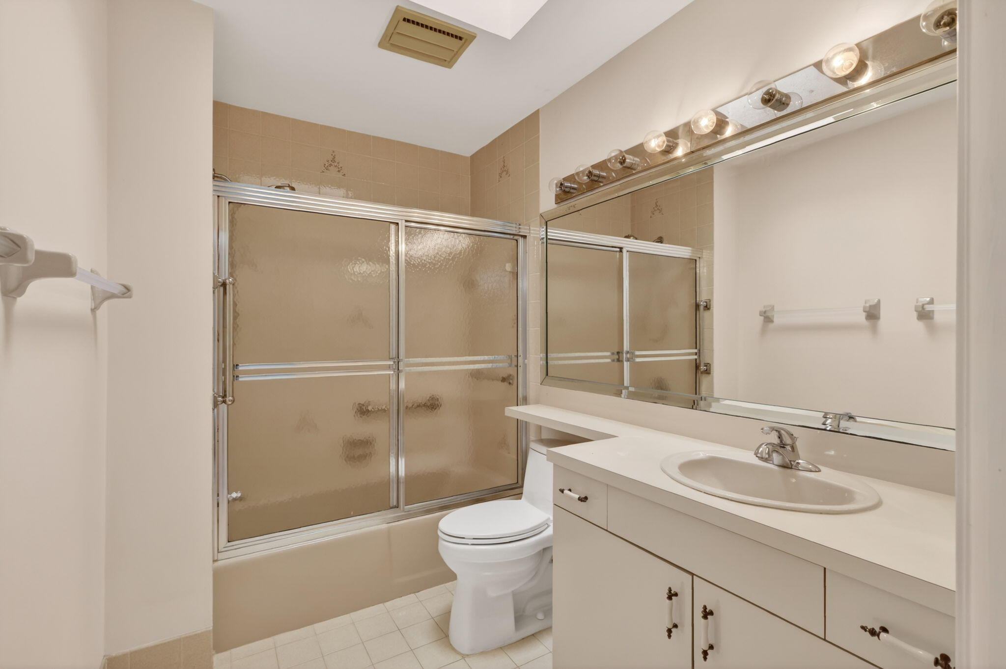 2111 Southwest Racquet Club Drive Palm City, FL 34990 - Photo 19 of 36 33-web-or-mls-5P1A7162