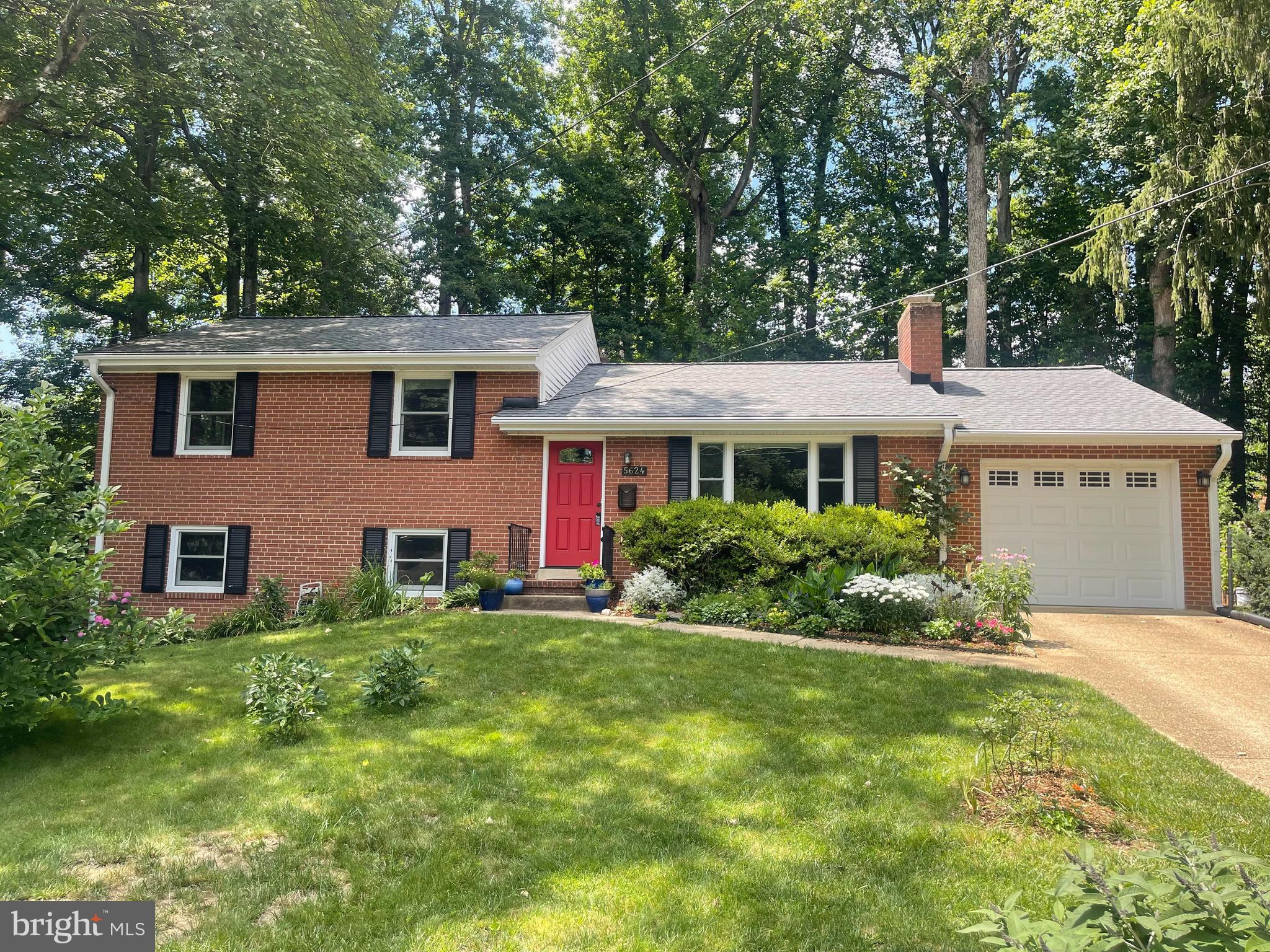 5624 Heming Avenue Springfield, VA 22151 - Photo 1 of 43