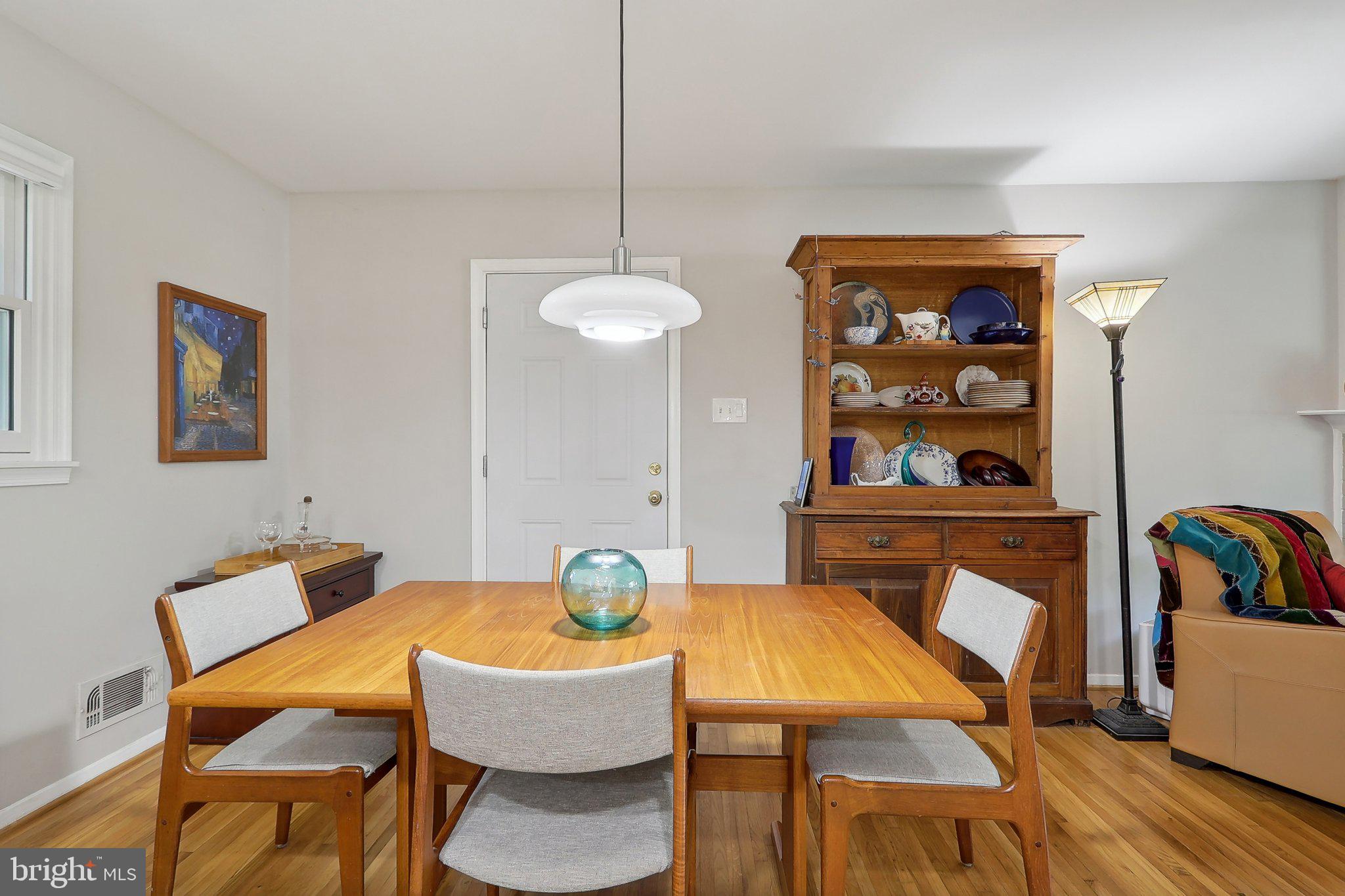 5624 Heming Avenue Springfield, VA 22151 - Photo 12 of 43