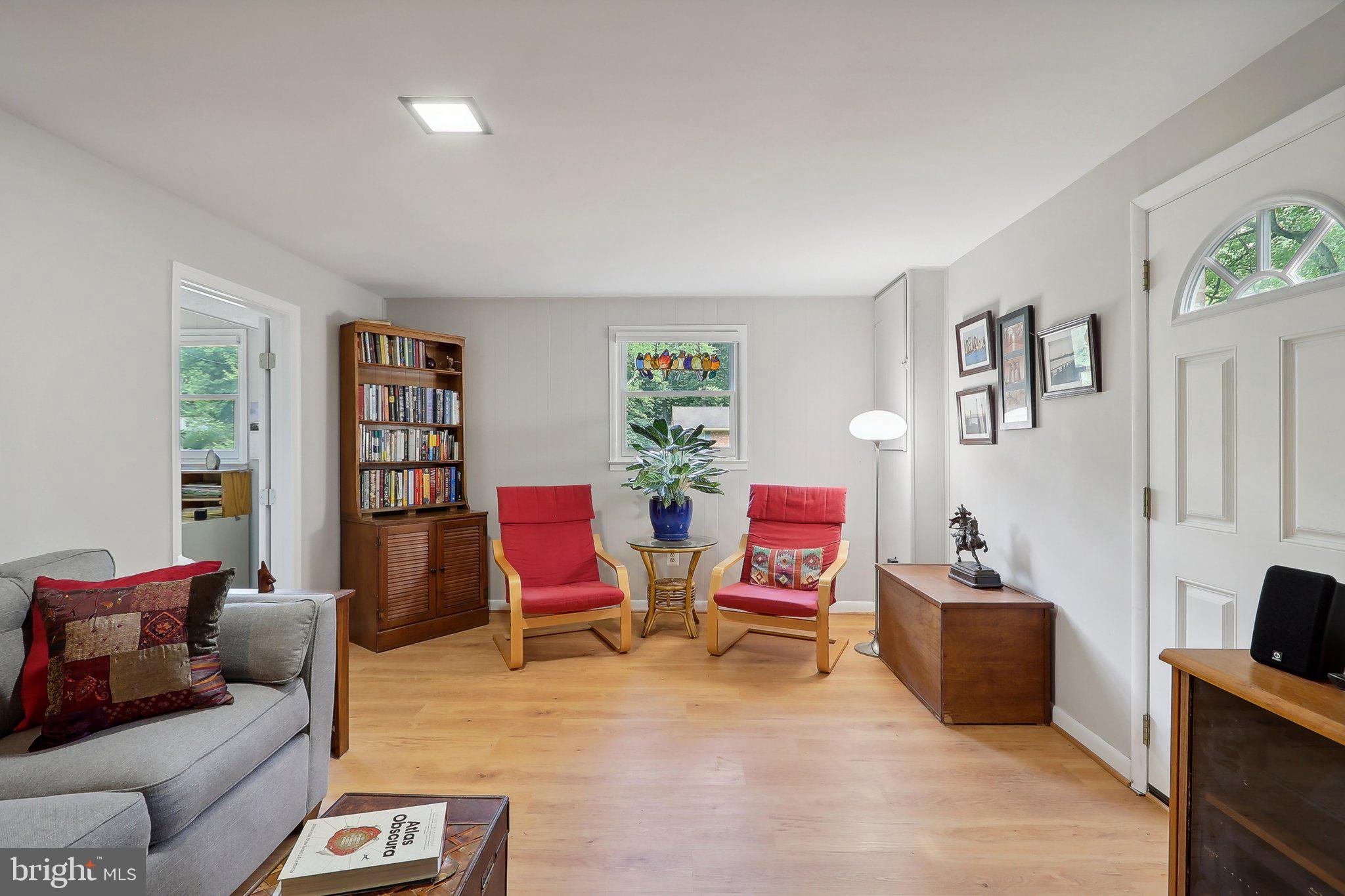 5624 Heming Avenue Springfield, VA 22151 - Photo 27 of 43