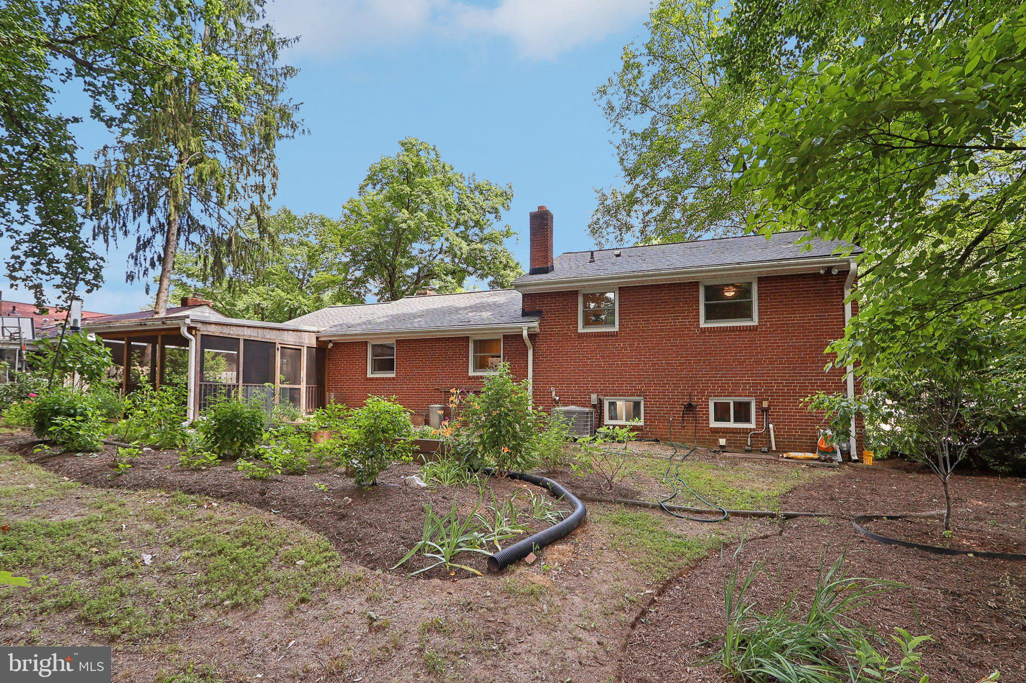 5624 Heming Avenue Springfield, VA 22151 - Photo 36 of 43