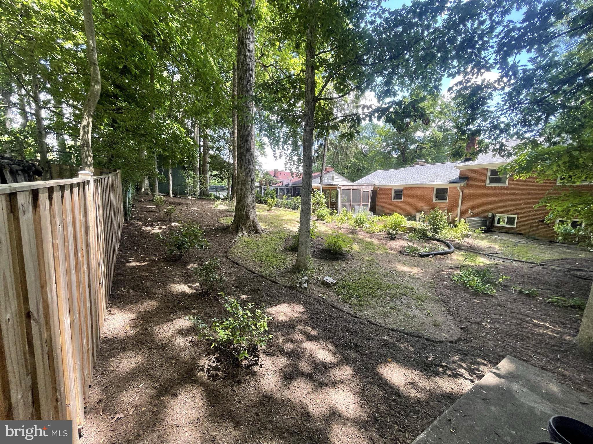 5624 Heming Avenue Springfield, VA 22151 - Photo 37 of 43