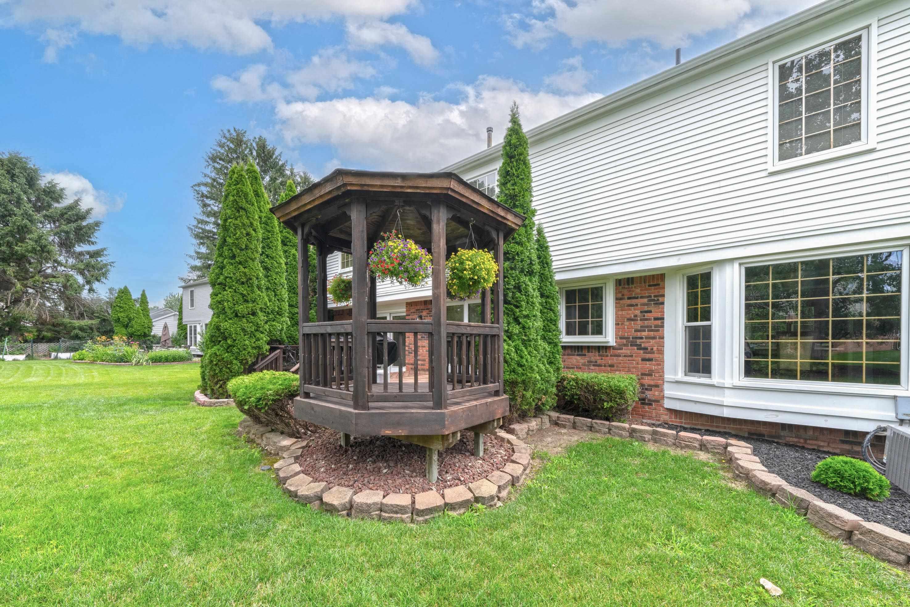 1178 Thames Drive Rochester Hills, MI 48307 - Photo 36 of 39