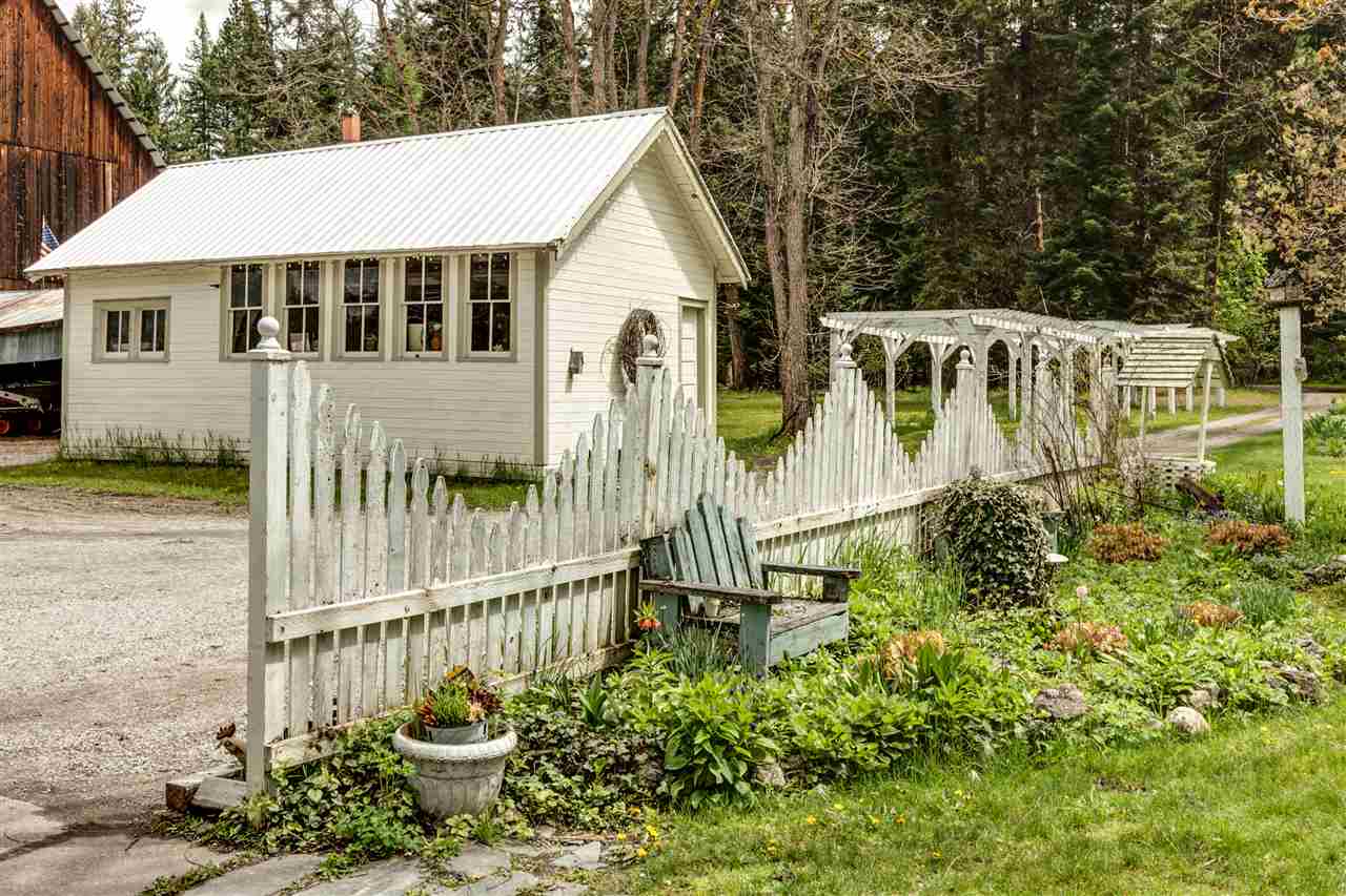 13401 LeClerc Road North Cusick, WA 99119 - Photo 12 of 20
