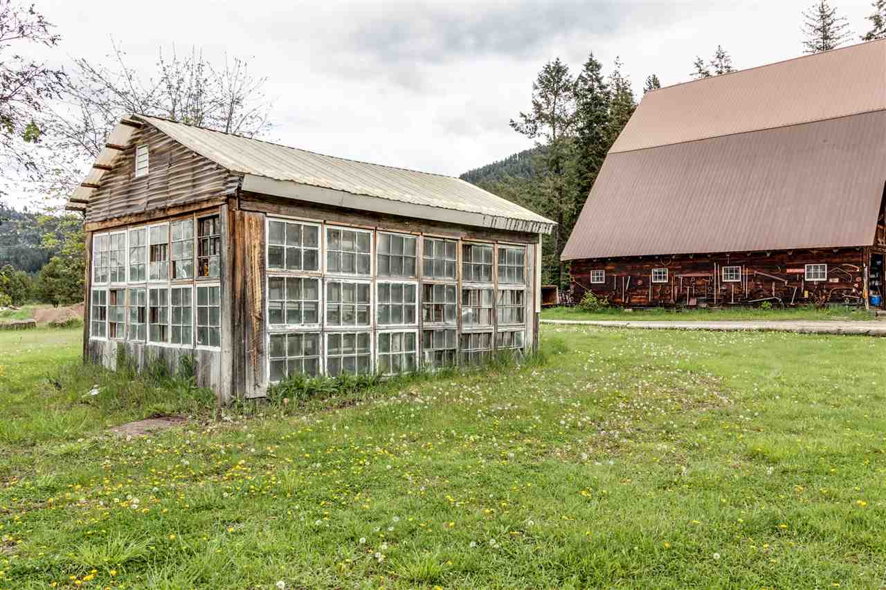 13401 LeClerc Road North Cusick, WA 99119 - Photo 14 of 20