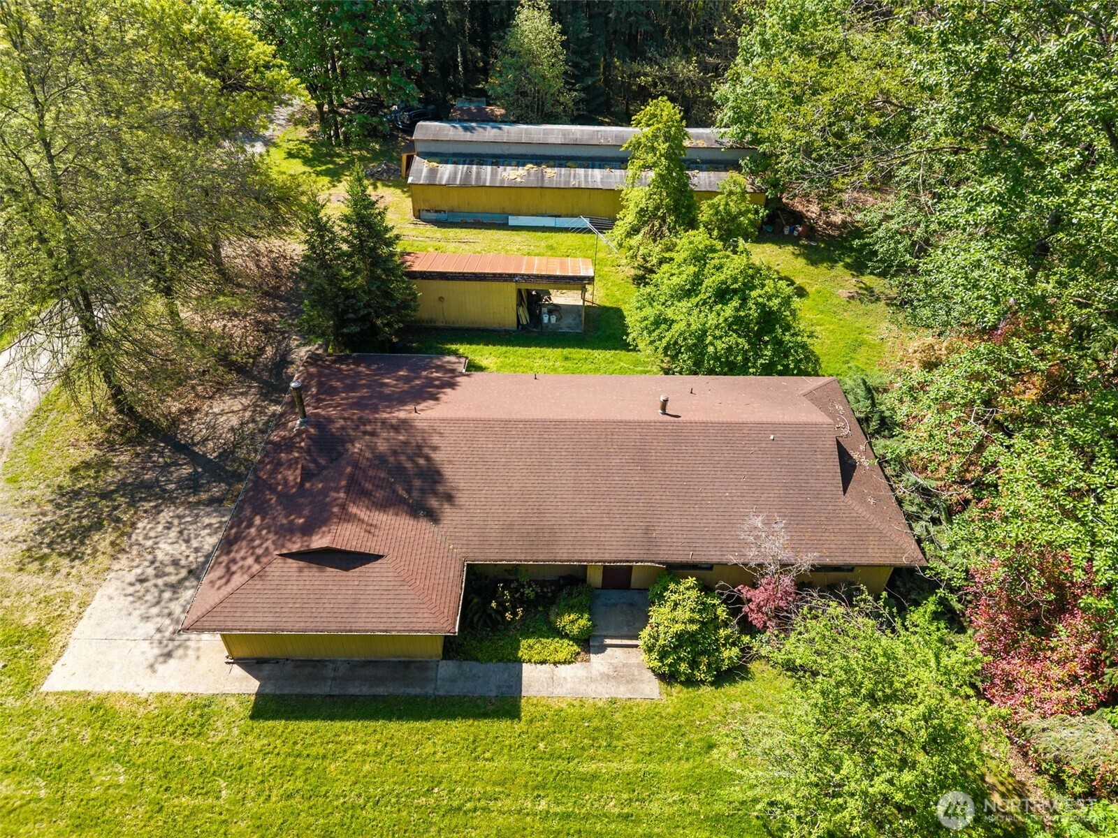 334 Burchett Road Onalaska, WA 98570 - Photo 5 of 39