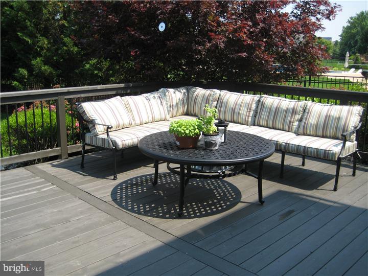 7 Jasmine Road Lumberton, NJ 08048 - Photo 21 of 25 Deck