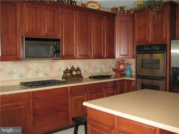 7 Jasmine Road Lumberton, NJ 08048 - Photo 7 of 25 Kitchen