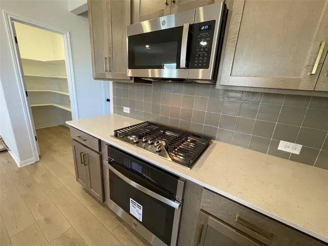 $469,409 | 611 Palo Brea Loop, Hutto, TX 78634