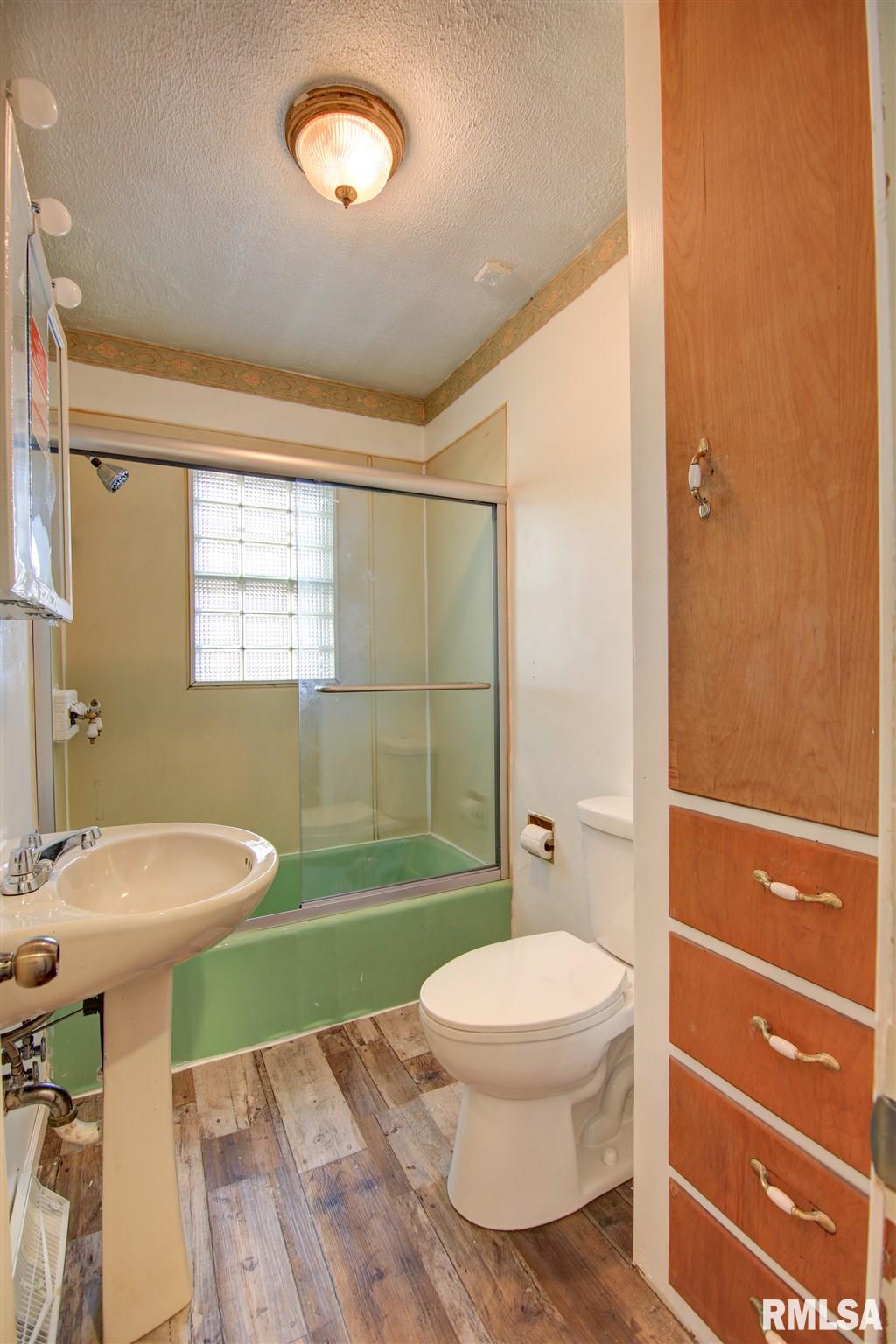 705 4th Avenue South Clinton, IA 52732 - Photo 9 of 11 Gallery Image 9