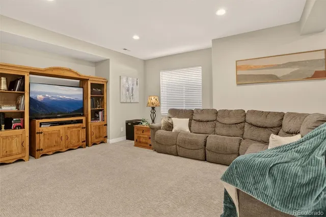 $1,050,000 | 9355 Stoneglen Drive, Colorado Springs, CO 80920