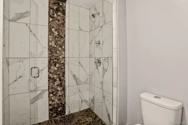 $1,050,000 | 9355 Stoneglen Drive, Colorado Springs, CO 80920