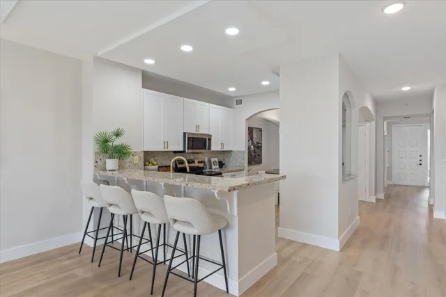 $475,000 | 22715 Camino Del Mar, Unit 42, Boca Raton, FL 33433