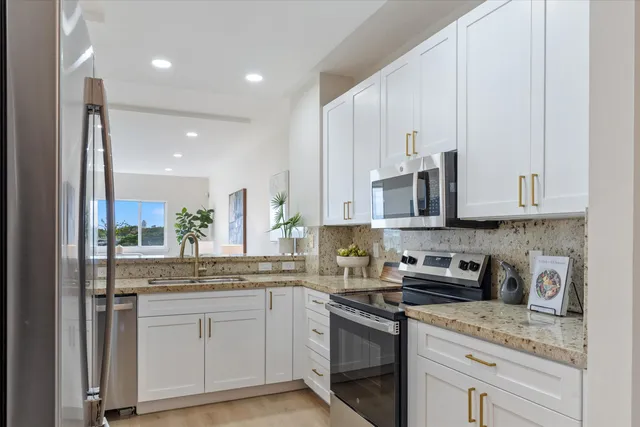 $475,000 | 22715 Camino Del Mar, Unit 42, Boca Raton, FL 33433