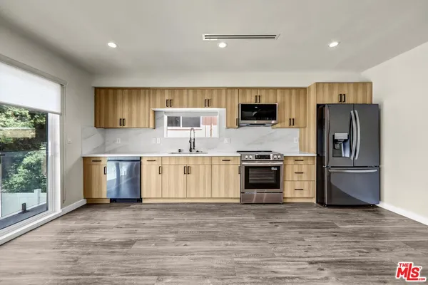 $4,595 | 1309 North Sycamore Avenue, Unit 1309, Los Angeles, CA 90028