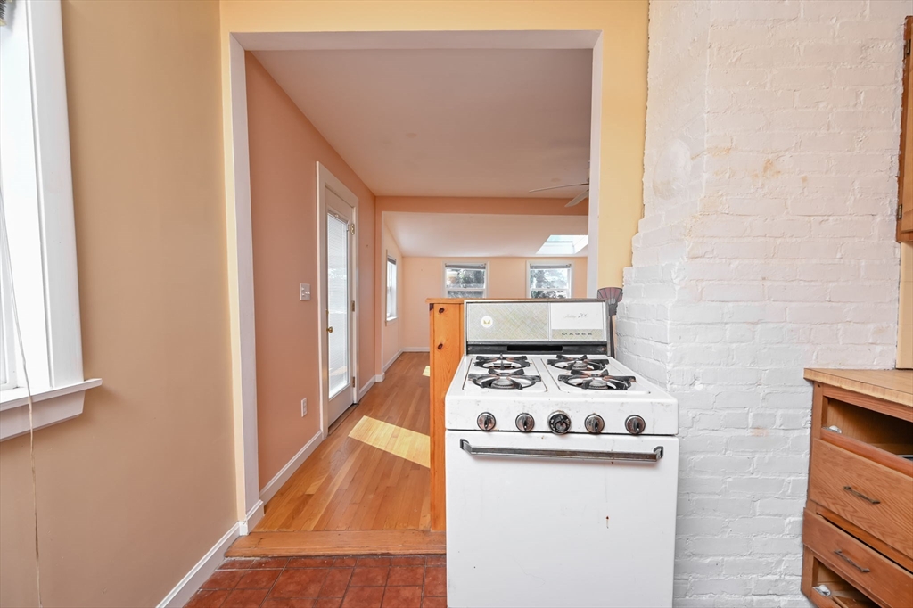 23 Wyola Road Hull, MA 02045 - Photo 11 of 26