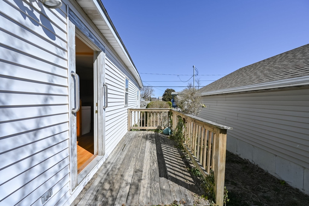 23 Wyola Road Hull, MA 02045 - Photo 15 of 26