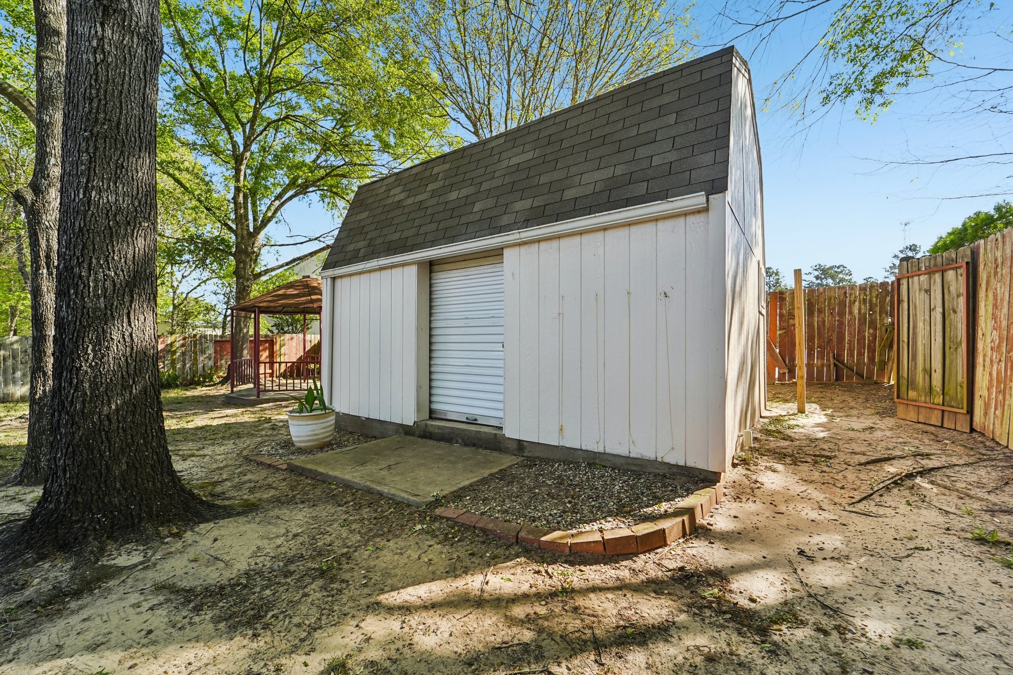 281 Mesa View Conroe, TX 77316 - Photo 25 of 38