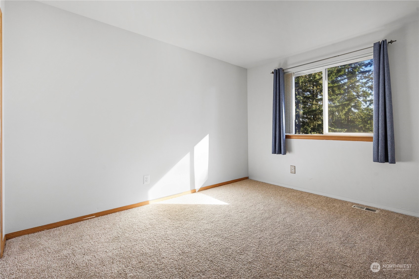 3116 289th Street South Roy, WA 98580 - Photo 22 of 38 an empty room with a window
