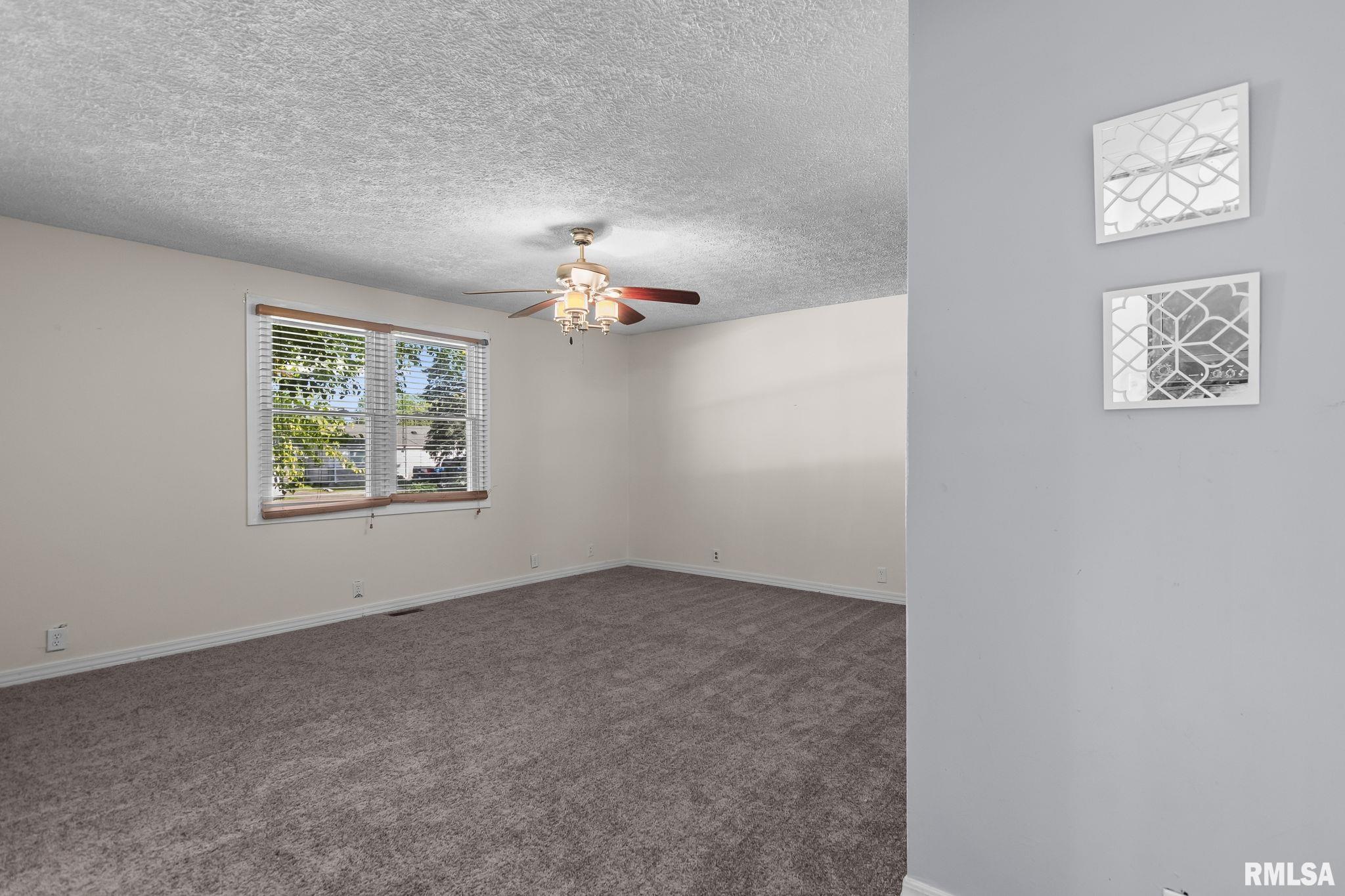 3360 Carman Avenue Springfield, IL 62703 - Photo 26 of 45